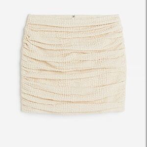 H&M Cream Textured Mini Skirt